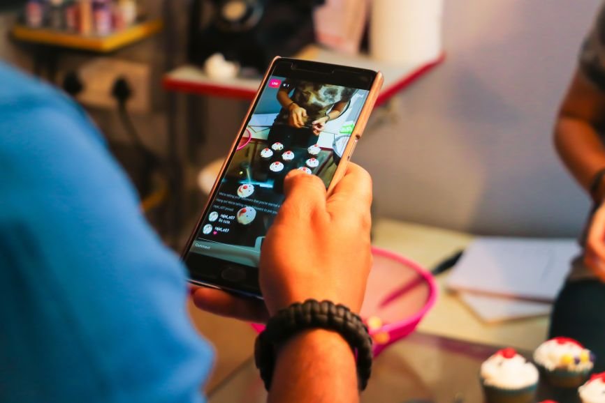 grow a brand on tiktok in pakistan with a consistent content workflow