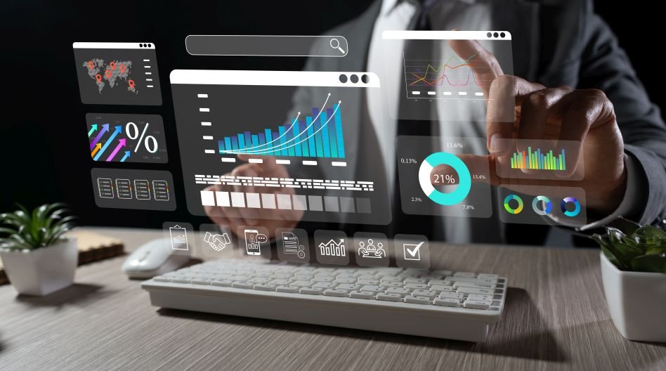 a saas explainer video simplifies complex software features for potential customers